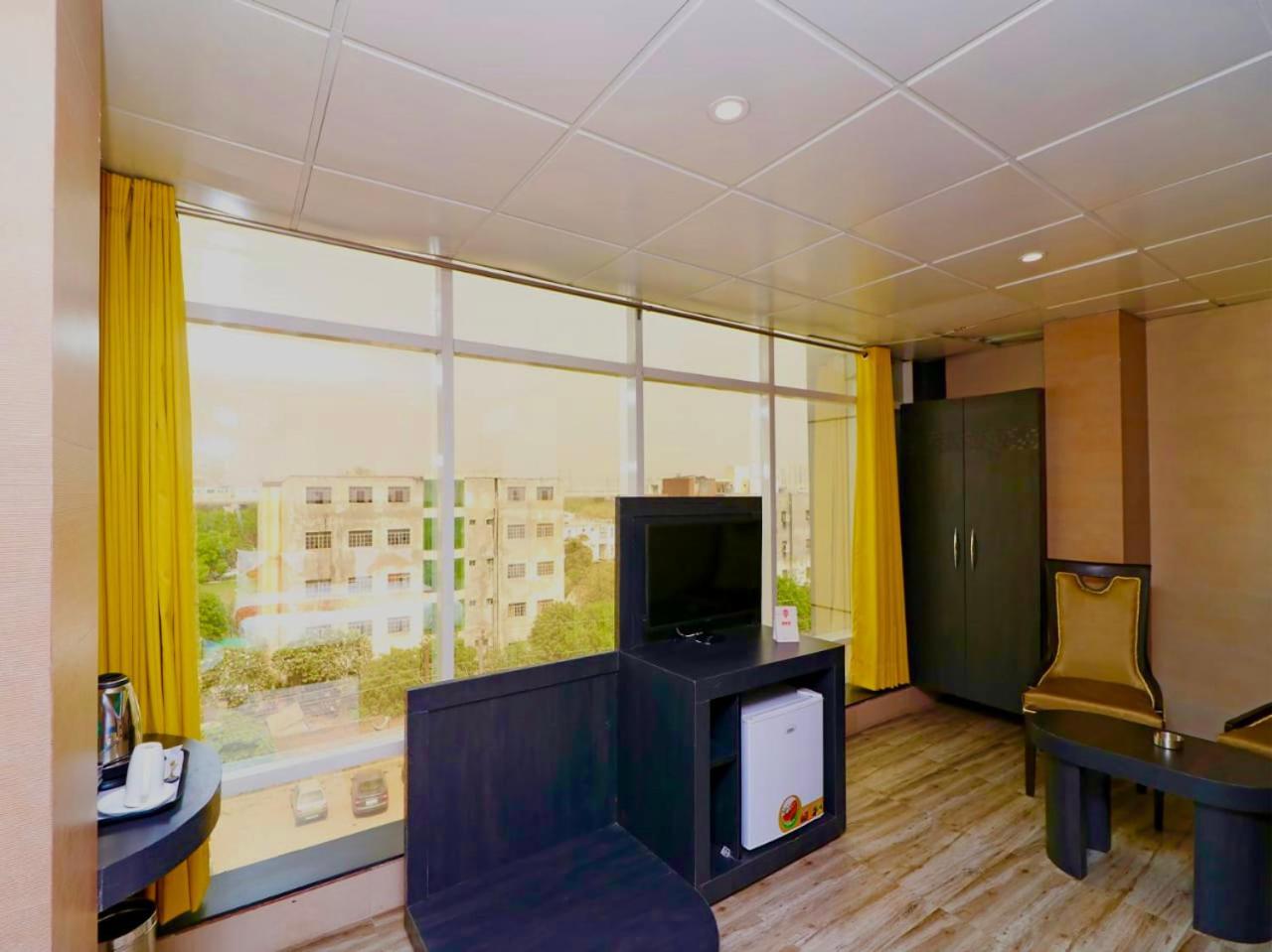 Ace Prime Hotel Greater Noida Eksteriør bilde