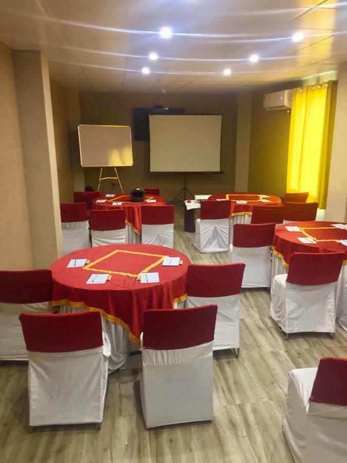 Ace Prime Hotel Greater Noida Eksteriør bilde